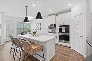 329 Hornbeam Cv, Lawrenceville, GA 30045 - Photo 2