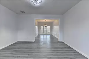 2060 Eagle Nest Bluff, Lawrenceville, GA 30044 - Photo 4