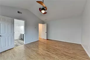 2060 Eagle Nest Bluff, Lawrenceville, GA 30044 - Photo 18