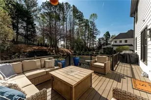 813 Hillcrest Ln, Woodstock, GA 30189 - Photo 6