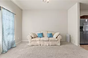 325 Horizon Trace, Loganville, GA 30052 - Photo 4