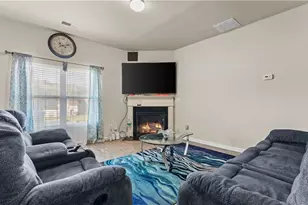 325 Horizon Trace, Loganville, GA 30052 - Photo 10