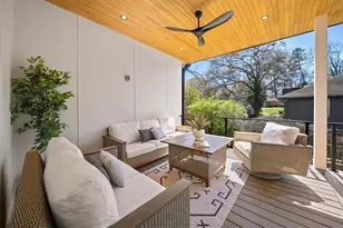 1342 Thurgood St SW, Atlanta, GA 30314 - Photo 8