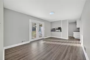 4031 Chestnut Dr, Flowery Branch, GA 30542 - Photo 14