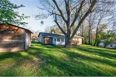 4031 Chestnut Drive, Flowery Branch, GA 30542 - Photo 34