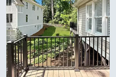 656 Timm Valley Road NE, Atlanta, GA 30305 - Photo 16