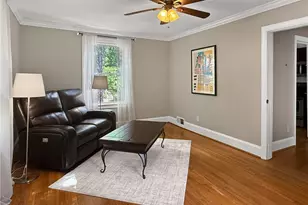 656 Timm Valley Rd NE, Atlanta, GA 30305 - Photo 6