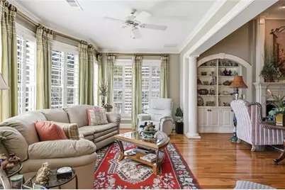 807 Village Greene NW, Marietta, GA 30064 - Photo 10