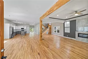 2166 Belvedere Ave SW, Atlanta, GA 30311 - Photo 2