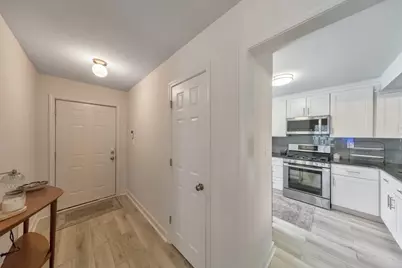 2901 Lenox Road NE #1005, Atlanta, GA 30324 - Photo 4