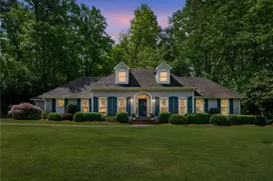 3384 Pine Meadow Rd NW, Atlanta, GA 30327 - Photo 2