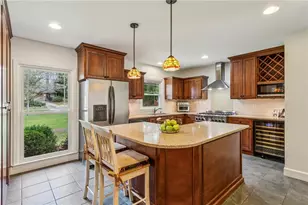 3384 Pine Meadow Rd NW, Atlanta, GA 30327 - Photo 18