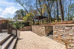 2666 Warwick Cir NE, Atlanta, GA 30345 - Photo 34