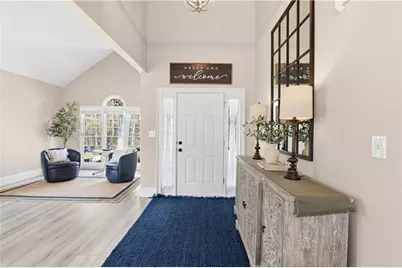 5220 Jonathans Way, Cumming, GA 30040 - Photo 6