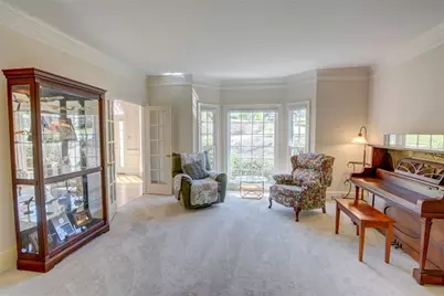 4020 Royal Pennon Court NW, Peachtree Corners, GA 30092 - Photo 8