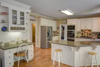 4020 Royal Pennon Court NW, Peachtree Corners, GA 30092 - Photo 14