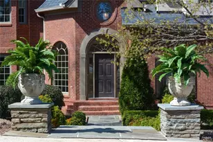 4020 Royal Pennon Ct NW, Peachtree Corners, GA 30092 - Photo 6