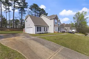 4008 Lindsey Ln, Rex, GA 30273 - Photo 2