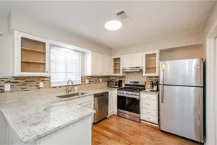 1066 Wedgewood Ln, Tucker, GA 30084 - Photo 4