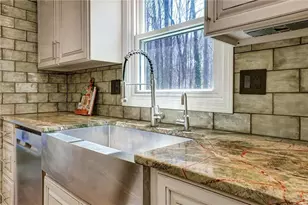 1033 Knotts Pointe Dr, Woodstock, GA 30188 - Photo 32