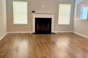 10154 Cormac St, Jonesboro, GA 30238 - Photo 6