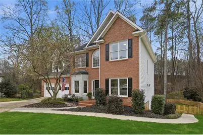 60 Gilbert Circle, Suwanee, GA 30024 - Photo 2