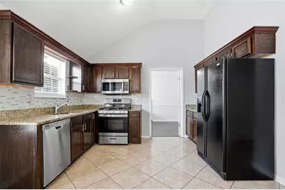 2133 Eagles Nest Circle, Decatur, GA 30035 - Photo 6