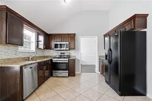 2133 Eagles Nest Cir, Decatur, GA 30035 - Photo 6