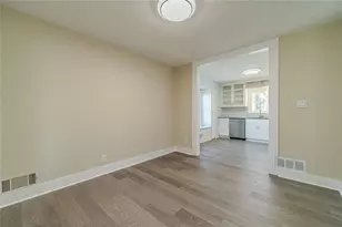 1086 Oak Rd SW, Lilburn, GA 30047 - Photo 14