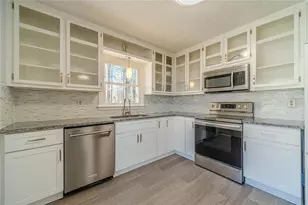 1086 Oak Rd SW, Lilburn, GA 30047 - Photo 16