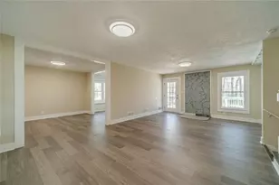 1086 Oak Rd SW, Lilburn, GA 30047 - Photo 8