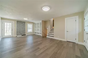 1086 Oak Rd SW, Lilburn, GA 30047 - Photo 12