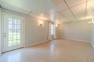 1086 Oak Rd SW, Lilburn, GA 30047 - Photo 32