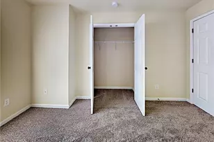 1091 Forest Creek Dr, Canton, GA 30115 - Photo 10