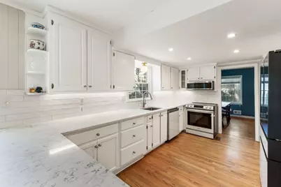 6482 Whispering Trail NE, Sandy Springs, GA 30328 - Photo 2