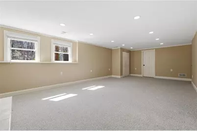 7300 Chattahoochee Bluff Drive, Atlanta, GA 30350 - Photo 36