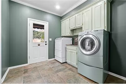 7300 Chattahoochee Bluff Drive, Atlanta, GA 30350 - Photo 48