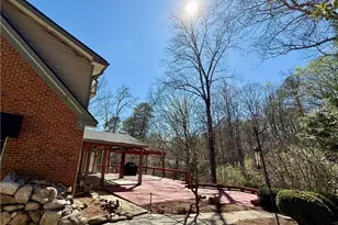 7300 Chattahoochee Bluff Dr, Atlanta, GA 30350 - Photo 20