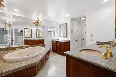 7300 Chattahoochee Bluff Drive, Atlanta, GA 30350 - Photo 32