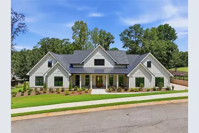 1254 Mulberry, Commerce, GA 30530 - Photo 2
