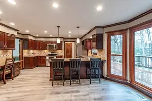 1377 Red Fox Run SW, Lilburn, GA 30047 - Photo 16