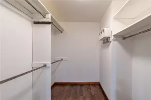 1377 Red Fox Run SW, Lilburn, GA 30047 - Photo 32