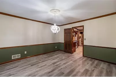 1377 Red Fox Run SW, Lilburn, GA 30047 - Photo 8