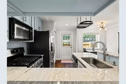 2232 Dunseath Avenue NW #404, Atlanta, GA 30318 - Photo 8