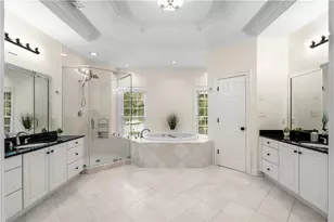 345 W Berwicke Common NE, Atlanta, GA 30342 - Photo 18