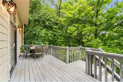 345 W Berwicke Common NE, Atlanta, GA 30342 - Photo 30