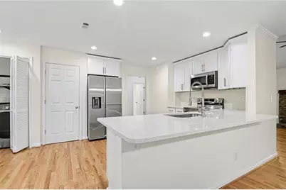 315 Laurel Lane, Roswell, GA 30076 - Photo 8