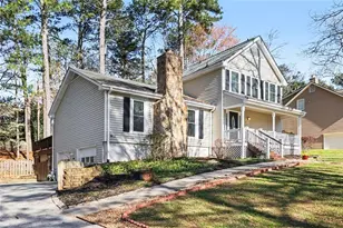 315 Laurel Ln, Roswell, GA 30076 - Photo 2