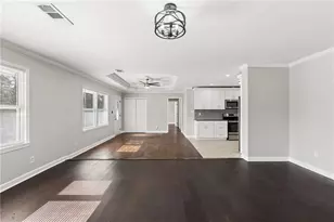 2411 Harvel Dr NW, Atlanta, GA 30318 - Photo 8