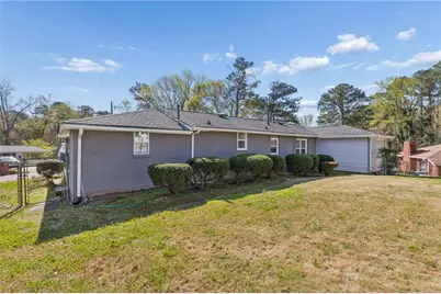 2411 Harvel Drive NW, Atlanta, GA 30318 - Photo 28